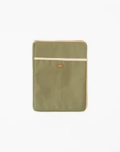 Natura Selection Funda Ordenador 15